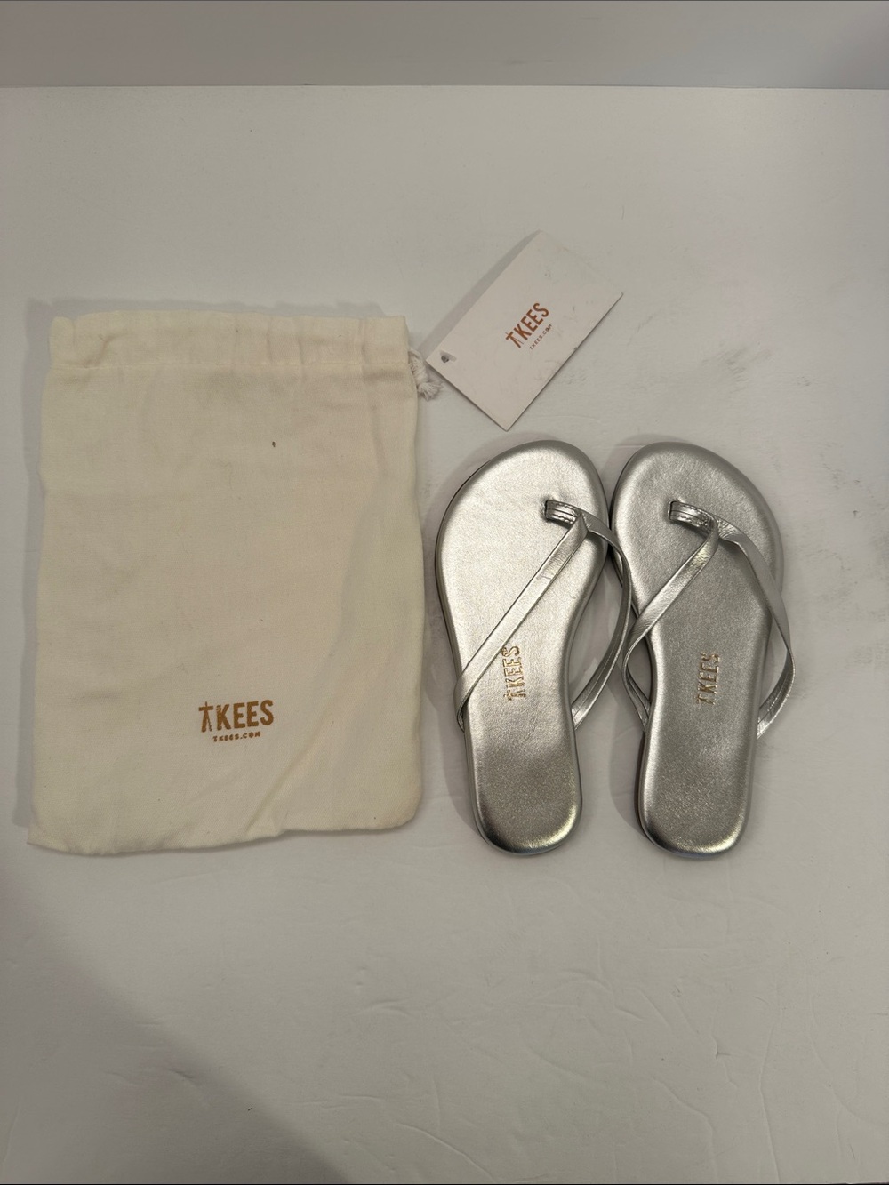 TKEES Kids Silver Thong Flip Flop Sandals Size 11-12